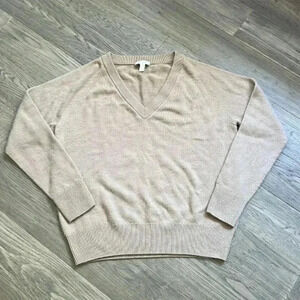 🔥woolen Bloom🔥 | V neck  lightweight long sleeve knit sweater